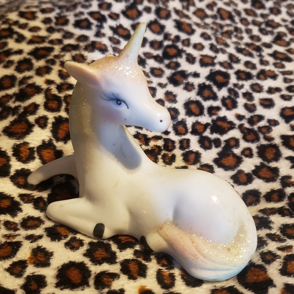 Unicorn - Picture 3 of 3